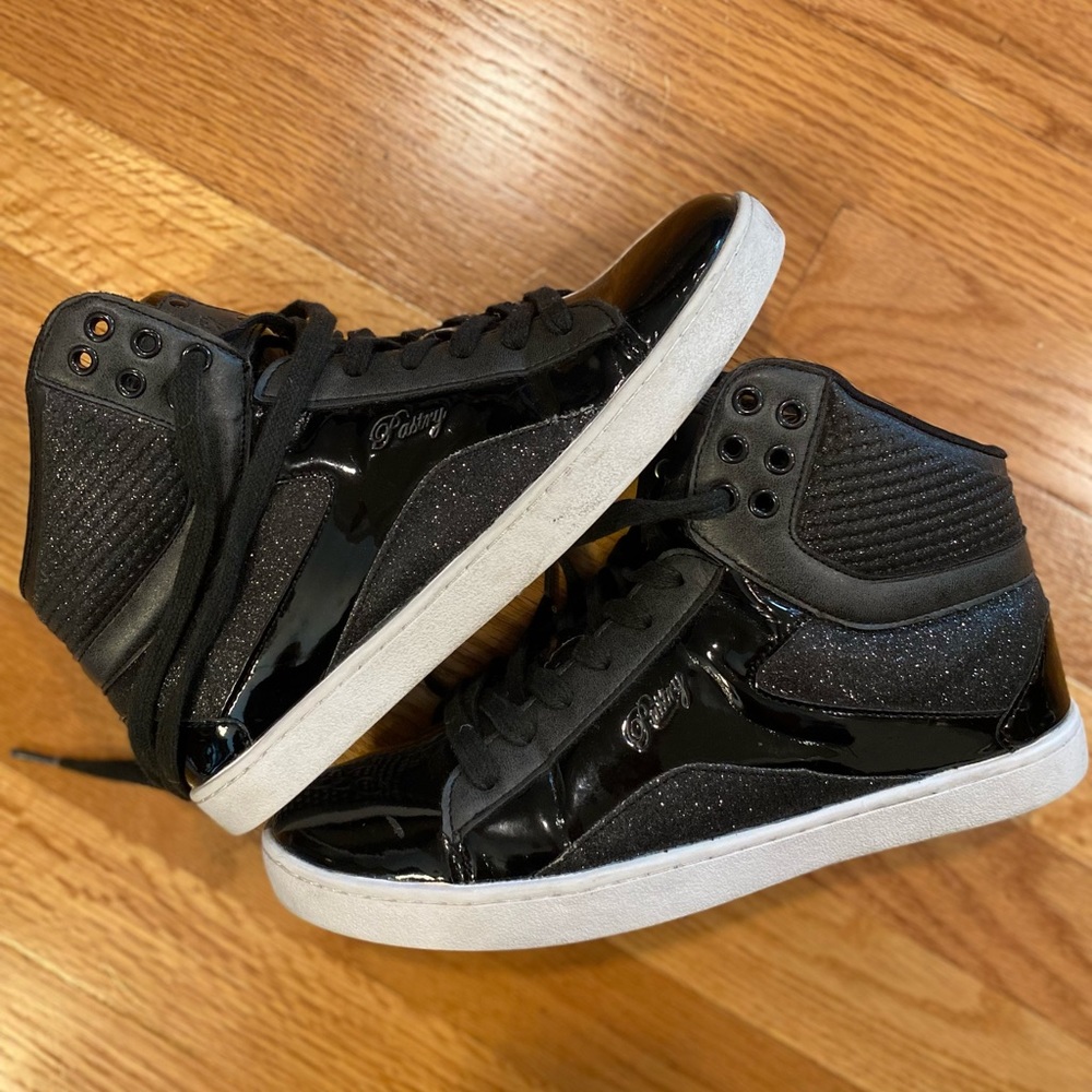 Pastry Black Hip Hop Shoes.  Women’s size 10